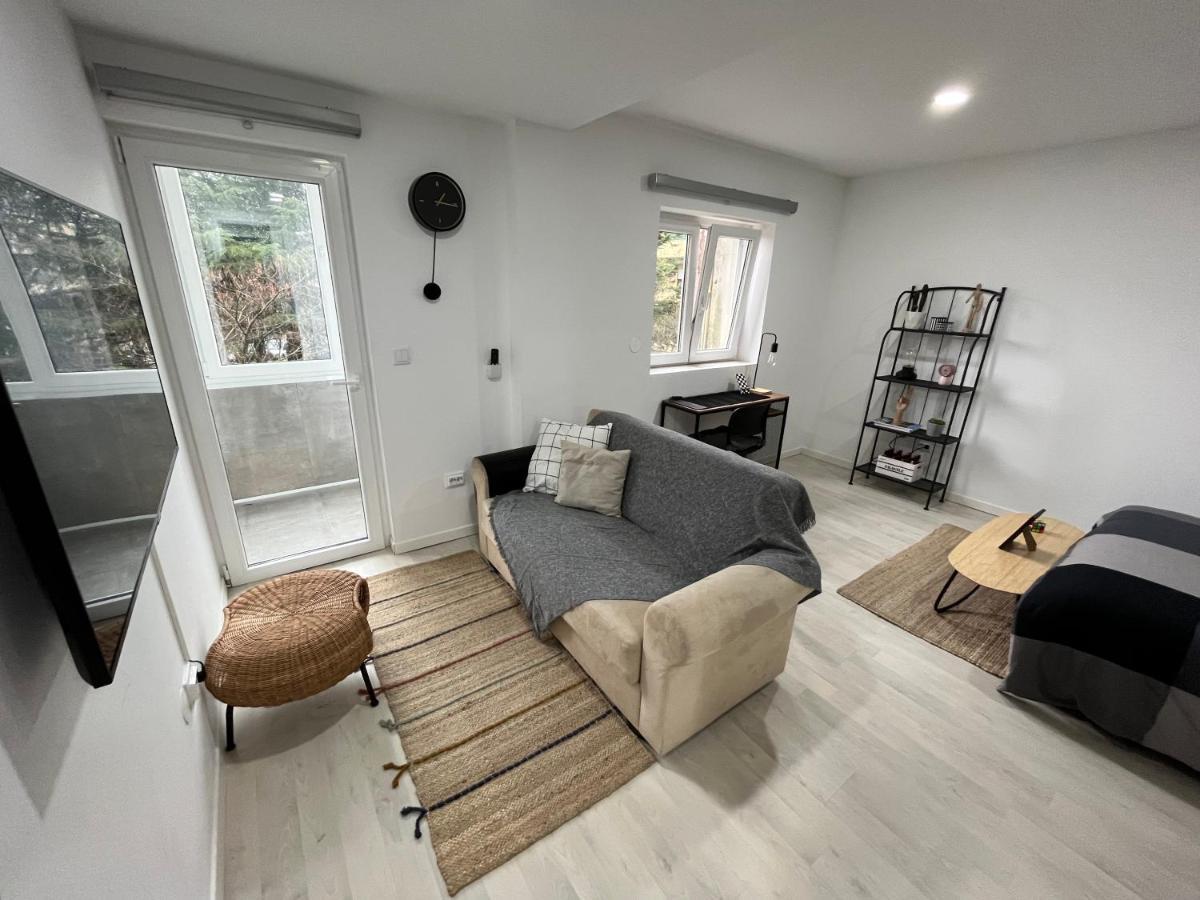 Ferienwohnung Apartamento 3 Min Da Av Liberdade - Remodelado Braga Exterior foto